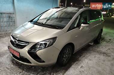 Минивэн Opel Zafira Tourer 2012 в Луцке