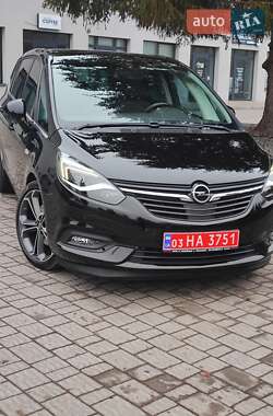 Минивэн Opel Zafira Tourer 2017 в Луцке