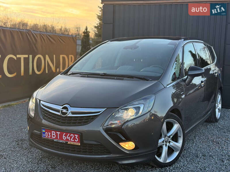 Мінівен Opel Zafira Tourer 2012 в Дрогобичі