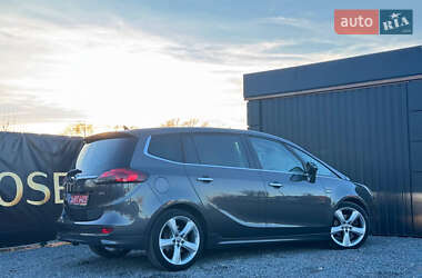 Минивэн Opel Zafira Tourer 2012 в 