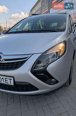 Минивэн Opel Zafira Tourer 2013 в Каменец-Подольском