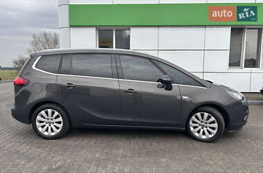 Мінівен Opel Zafira Tourer 2015 в 