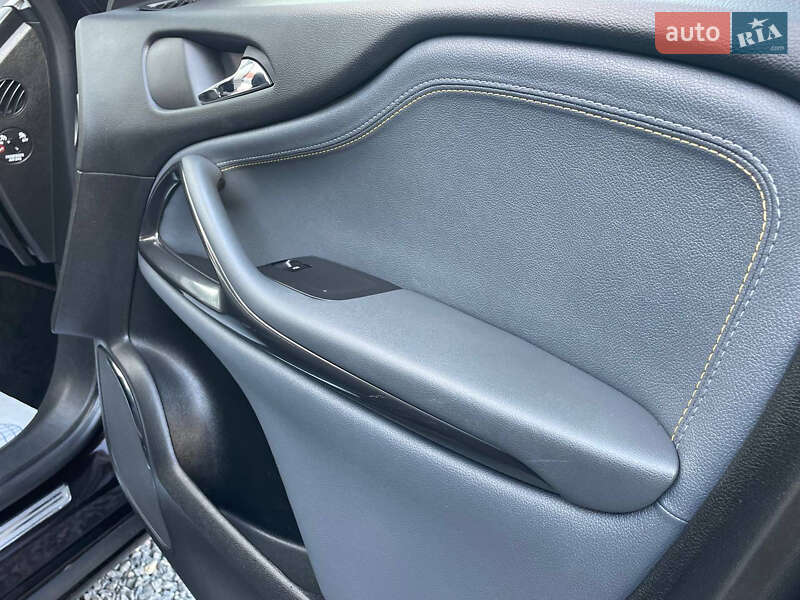 Мінівен Opel Zafira Tourer 2013 в Дрогобичі