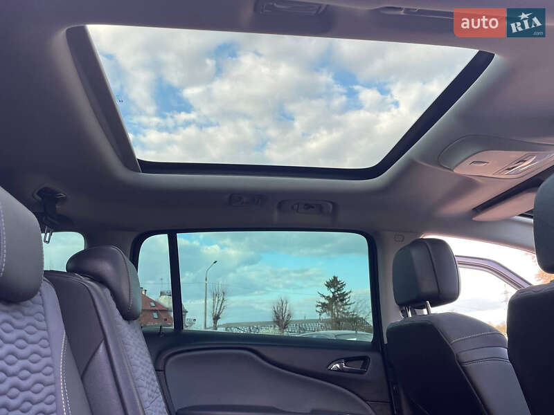 Мінівен Opel Zafira Tourer 2013 в Дрогобичі