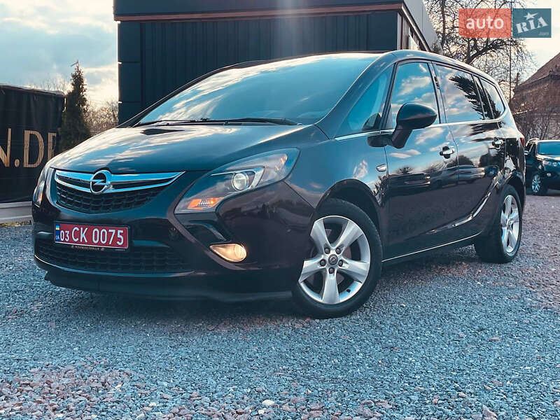 Мінівен Opel Zafira Tourer 2013 в Дрогобичі