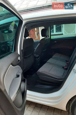 Минивэн Opel Zafira Tourer 2015 в 