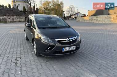 Мінівен Opel Zafira Tourer 2012 в 
