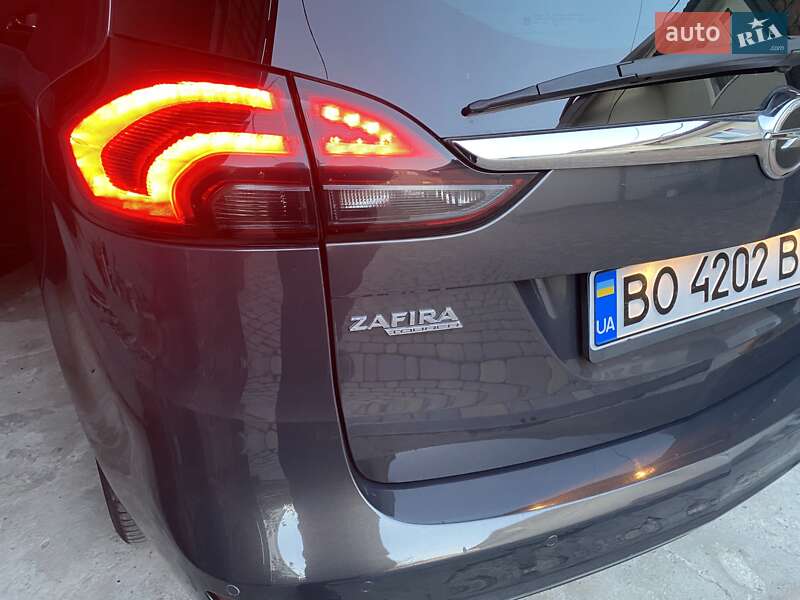 Мінівен Opel Zafira Tourer 2012 в Зборові