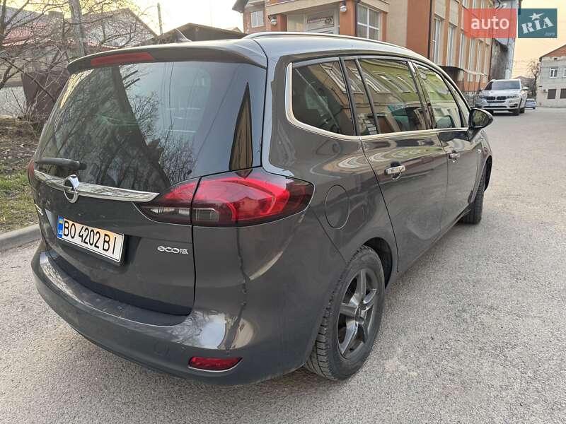 Мінівен Opel Zafira Tourer 2012 в Зборові