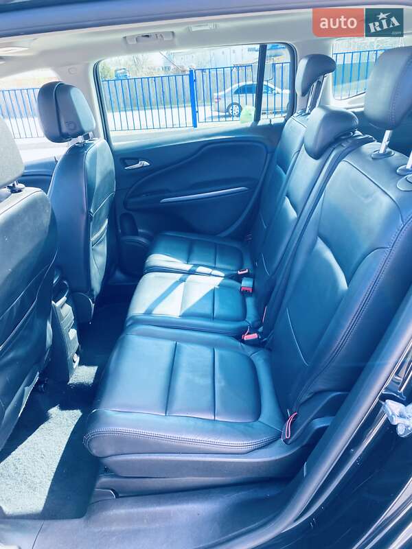Мінівен Opel Zafira Tourer 2015 в Ковелі