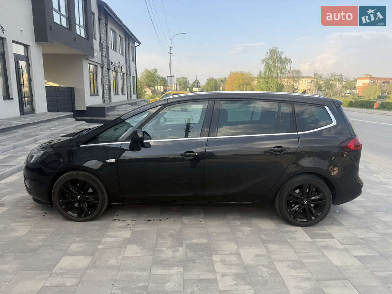 Мінівен Opel Zafira Tourer 2012 в Красилові