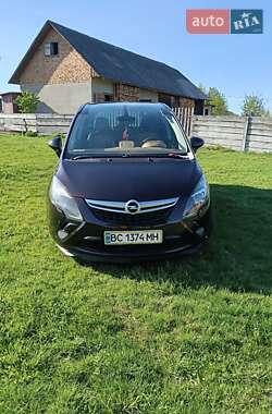 Мінівен Opel Zafira Tourer 2013 в 