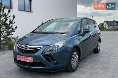 Минивэн Opel Zafira Tourer 2013 в 