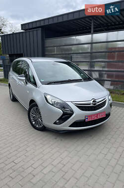 Минивэн Opel Zafira Tourer 2013 в Львове