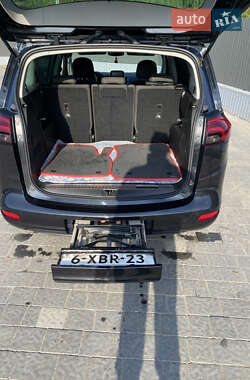 Минивэн Opel Zafira Tourer 2014 в 