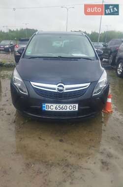 Минивэн Opel Zafira Tourer 2011 в Львове