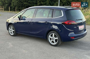 Минивэн Opel Zafira Tourer 2014 в 