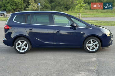 Минивэн Opel Zafira Tourer 2014 в 