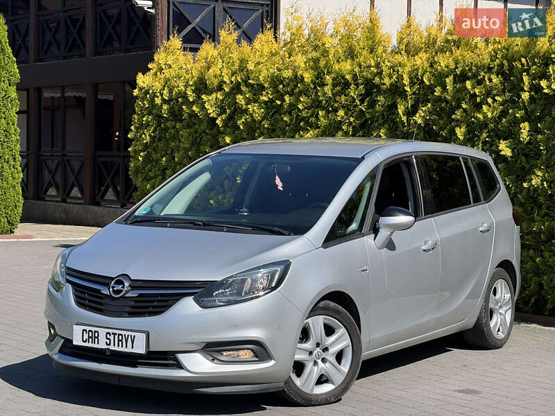 Opel Zafira Tourer 2018