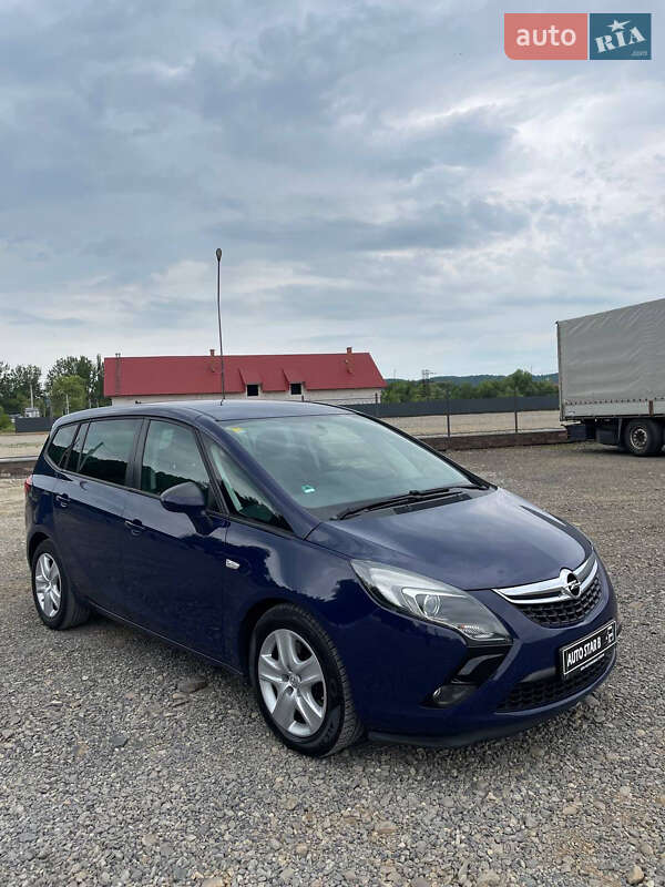 Минивэн Opel Zafira Tourer 2016 в Иршаве
