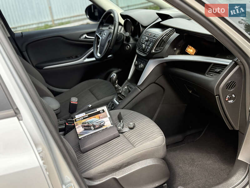 Мінівен Opel Zafira Tourer 2016 в Коломиї