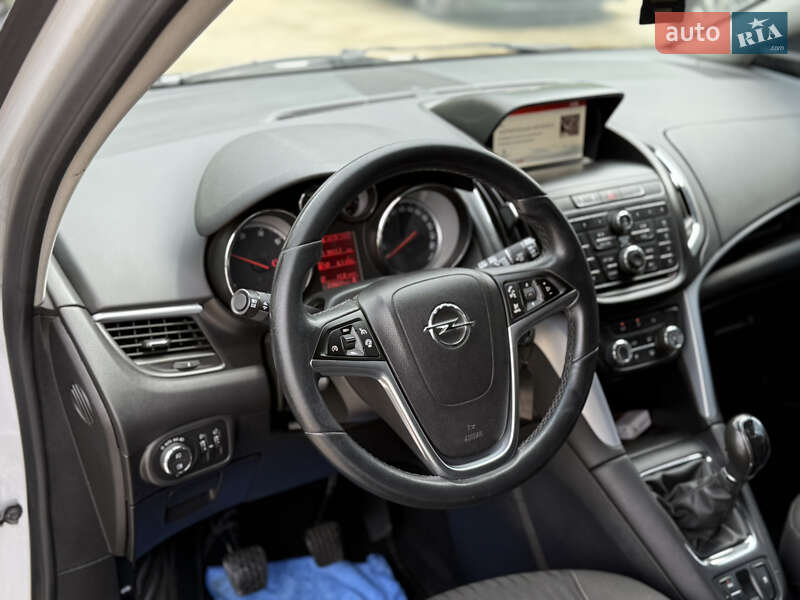 Мінівен Opel Zafira Tourer 2016 в Коломиї