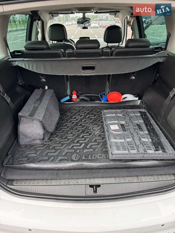 Мінівен Opel Zafira Tourer 2013 в Чернігові