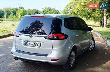 Мінівен Opel Zafira Tourer 2015 в 