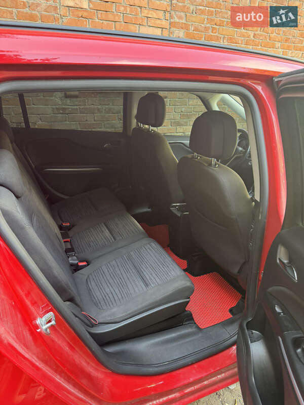 Мінівен Opel Zafira Tourer 2015 в Вінниці