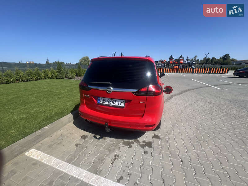 Мінівен Opel Zafira Tourer 2015 в Вінниці