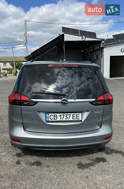 Минивэн Opel Zafira Tourer 2013 в 