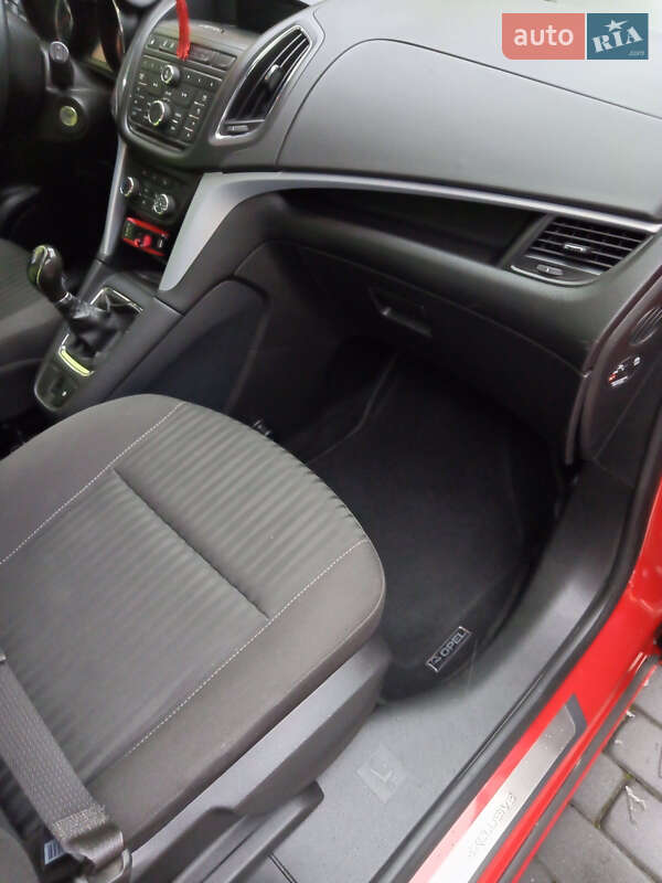 Мінівен Opel Zafira Tourer 2012 в Івано-Франківську