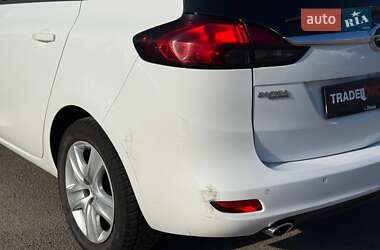 Минивэн Opel Zafira Tourer 2015 в 