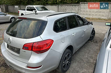 Мінівен Opel Zafira Tourer 2011 в Києві