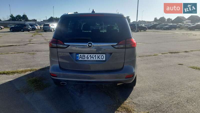 Минивэн Opel Zafira Tourer 2015 в Виннице
