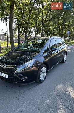 Минивэн Opel Zafira Tourer 2014 в 