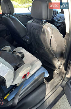 Минивэн Opel Zafira Tourer 2014 в 