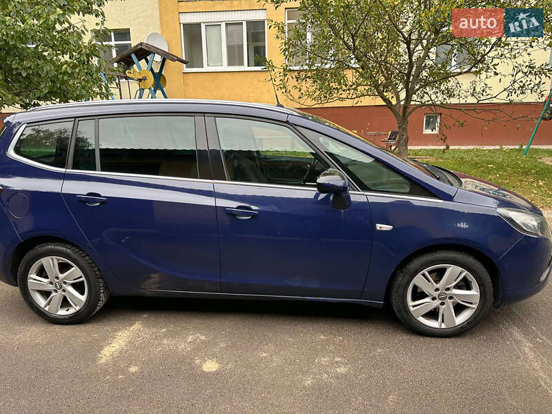 Мінівен Opel Zafira Tourer 2013 в Рівному