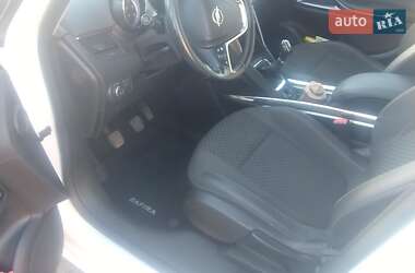 Мінівен Opel Zafira Tourer 2016 в 