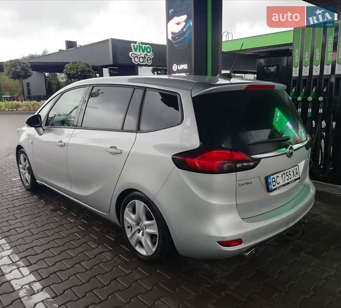 Минивэн Opel Zafira Tourer 2018 в Стрые