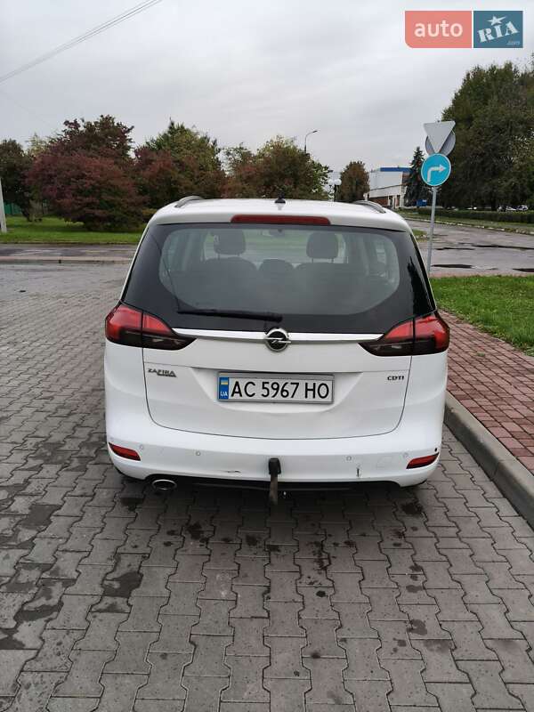 Минивэн Opel Zafira Tourer 2014 в Луцке