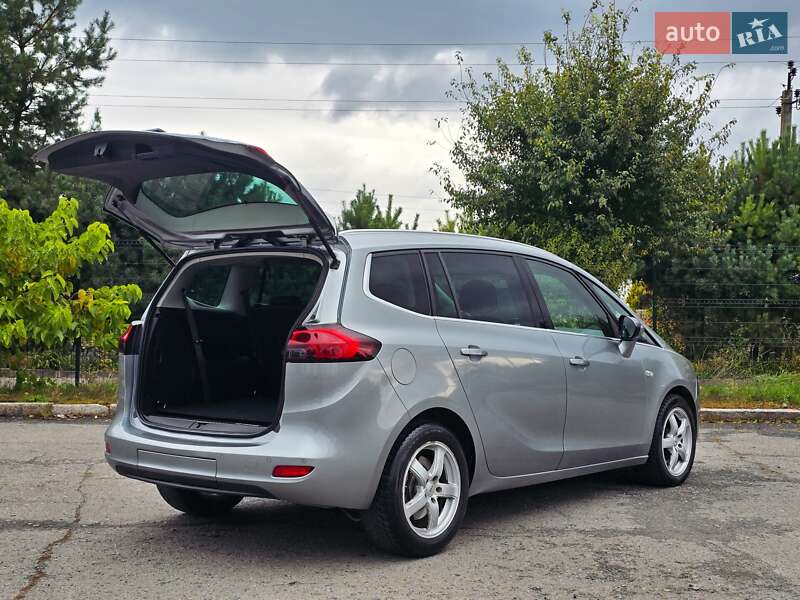 Минивэн Opel Zafira Tourer 2015 в Хмельницком фото 74 Минивэн Opel Zafira Tourer 2015 в Хмельницком