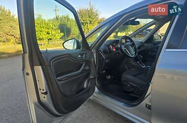 Минивэн Opel Zafira Tourer 2015 в 