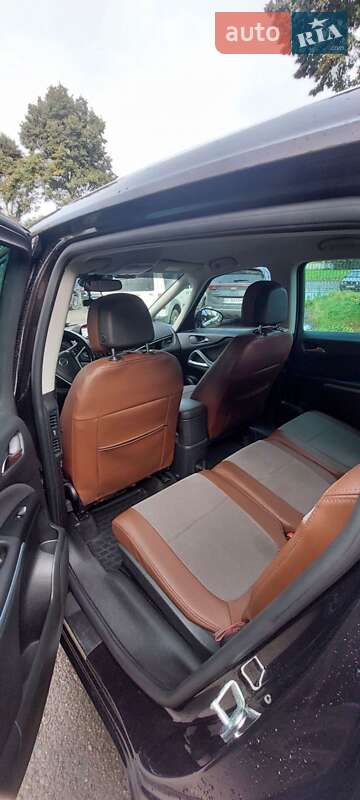 Мінівен Opel Zafira Tourer 2014 в Івано-Франківську фото 8 Мінівен Opel Zafira Tourer 2014 в Івано-Франківську