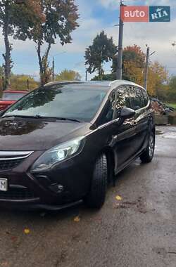 Минивэн Opel Zafira Tourer 2014 в Ивано-Франковске