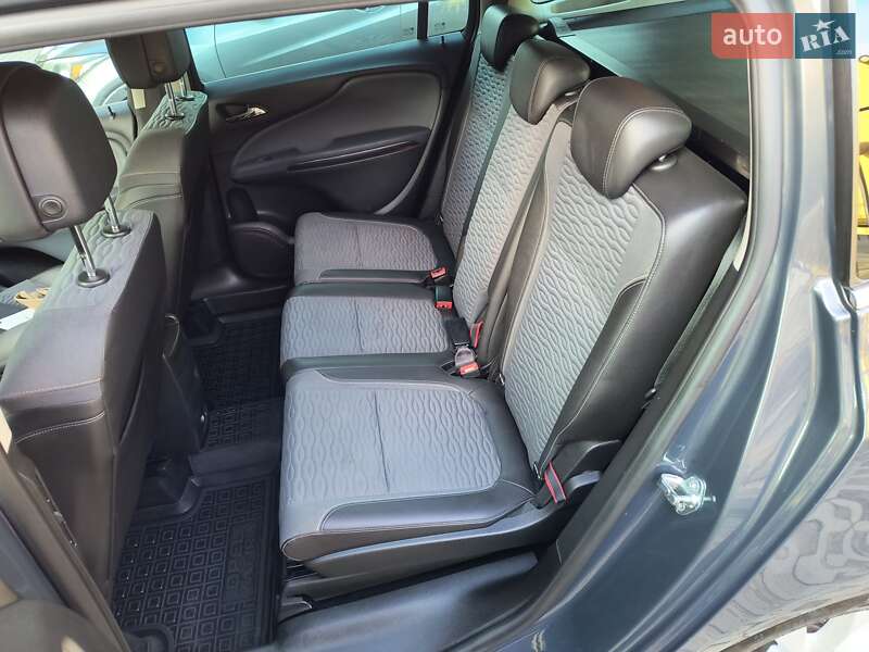 Мінівен Opel Zafira Tourer 2013 в Рівному фото 21 Мінівен Opel Zafira Tourer 2013 в Рівному