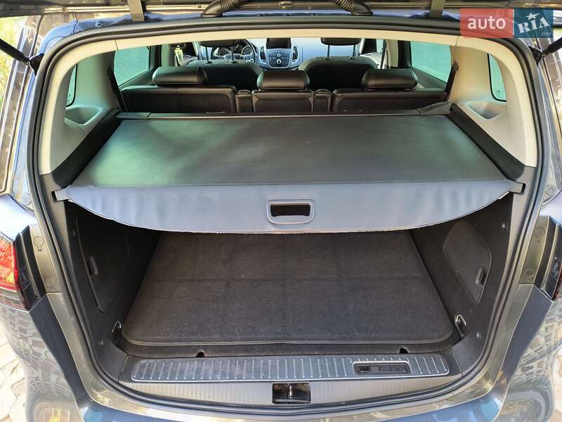 Мінівен Opel Zafira Tourer 2013 в Рівному фото 26 Мінівен Opel Zafira Tourer 2013 в Рівному
