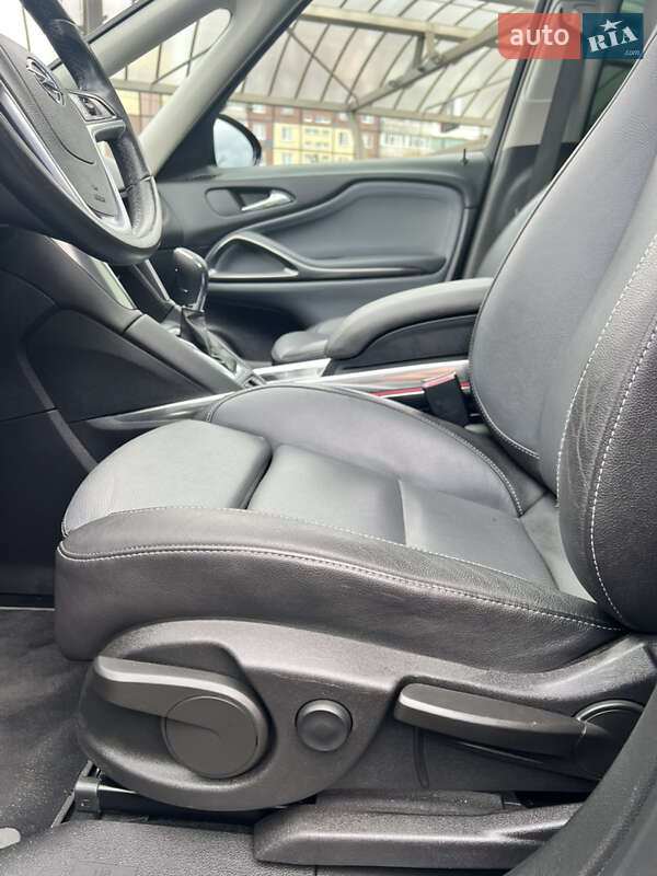 Минивэн Opel Zafira Tourer 2013 в Днепре фото 22 Минивэн Opel Zafira Tourer 2013 в Днепре