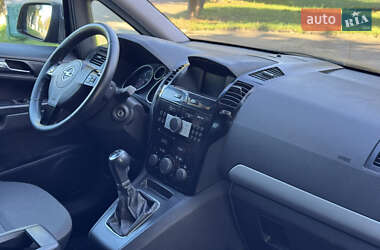 Мінівен Opel Zafira Tourer 2013 в 