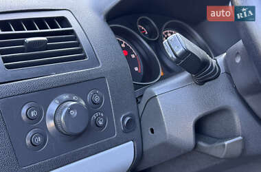 Мінівен Opel Zafira Tourer 2013 в 